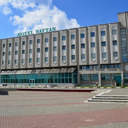 Отель Naftan Новополоцк Экстерьер фото